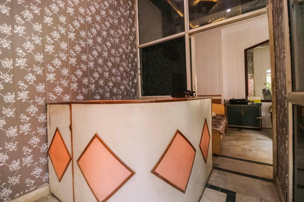 لاكناو Spot On 65416 Hotel Classic المظهر الخارجي الصورة